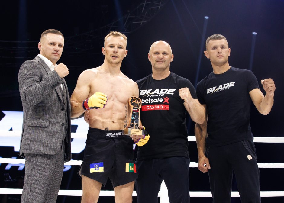 Žiūrovų kraują kaitino „Blade fights“ turnyras 