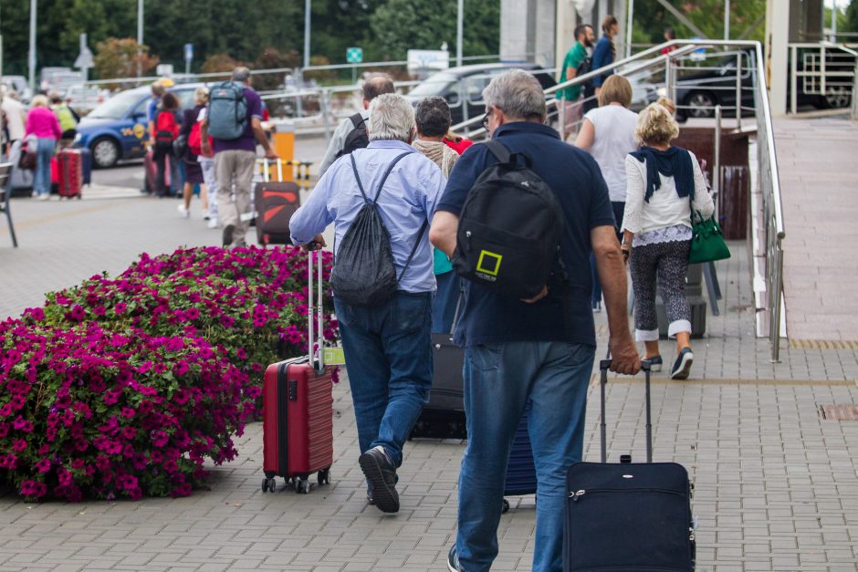 Primena parskrendantiems į Lietuvą: 14 dienų izoliacija – dar privaloma