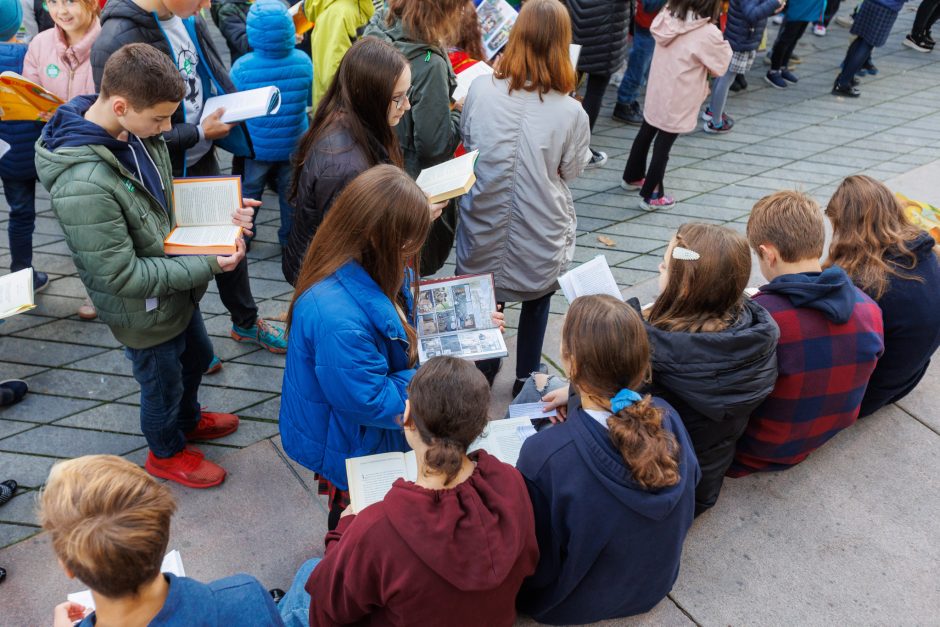 Tyrimas: Lietuvos ketvirtokai pagal skaitymo gebėjimus patenka į pasaulio šalių dešimtuką