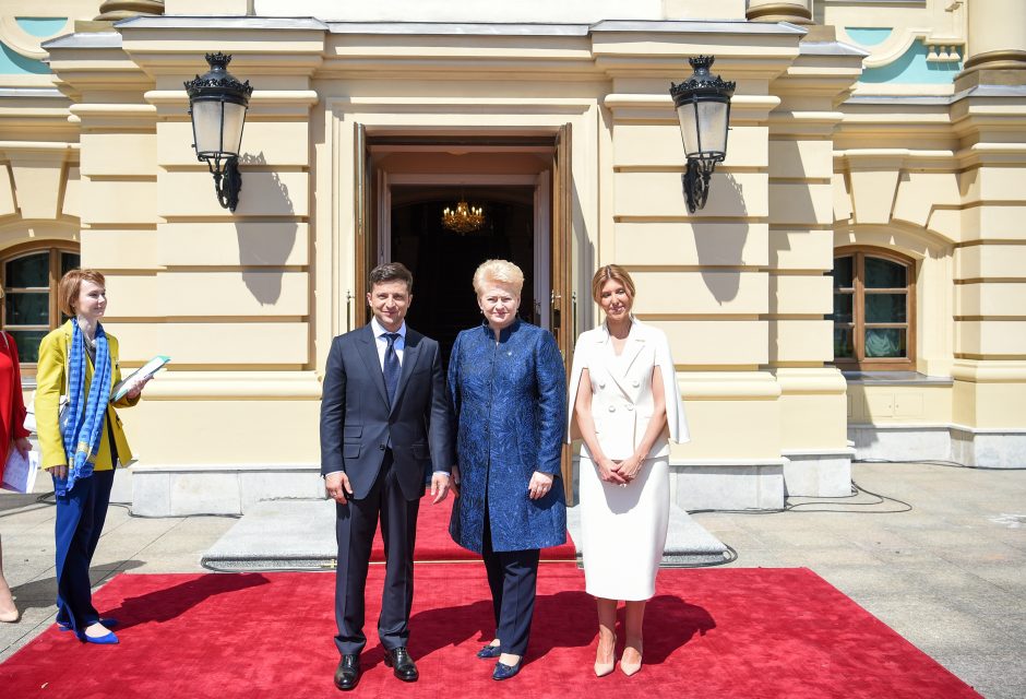 D. Grybauskaitė naująjį Ukrainos prezidentą ragina „sutraiškyti“ oligarchinę sistemą