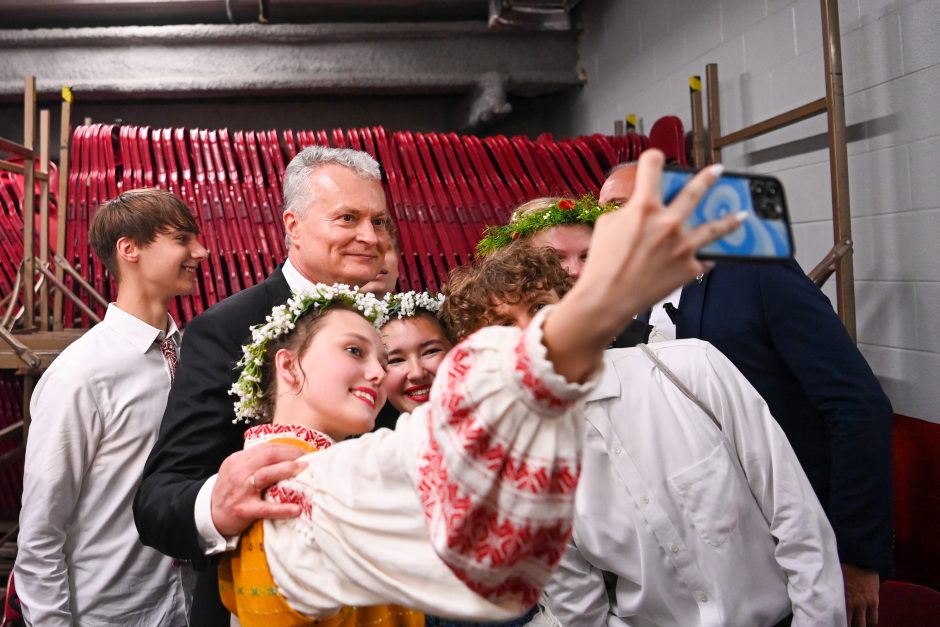Prezidentas JAV lietuviams: puoselėkime lietuvybę ir perduokime ją iš kartos į kartą