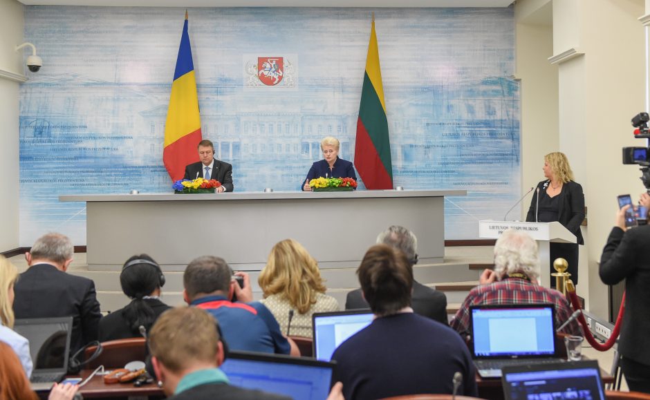 Lietuvoje viešintis Rumunijos prezidentas kritikuoja ES migracijos politiką