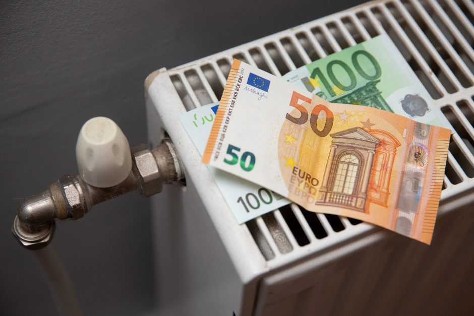 Žmonės sulaukė milžiniškų sąskaitų už šilumą: teks lįsti į skolas?