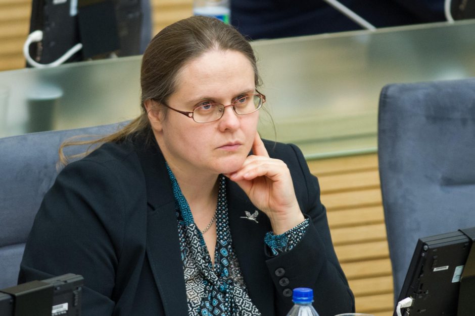 A. Širinskienė prašo VTEK pateikti rekomendacijas dėl politikų pietų