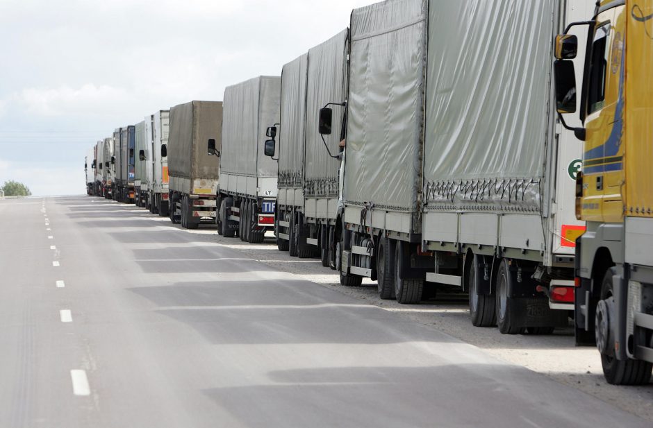 Baltarusija valandą nepriims krovininio transporto, vykstančio per Medininkų ir Lavoriškių punktus