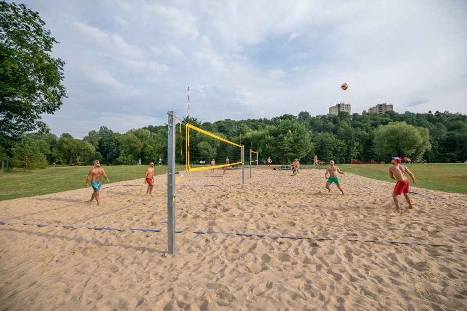 Valakampiuose įrengtos jau šešios paplūdimio tinklinio aikštelės