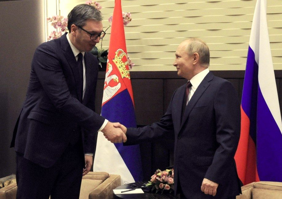 Susitarė prezidentai: Serbija gaus dujas iš Rusijos „itin gera kaina“