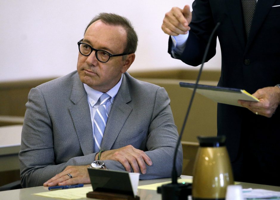 K. Spacey seksualiniu užpuolimu apkaltinęs jaunuolis atsiėmė ieškinį