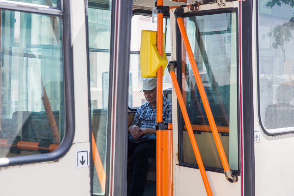 Sostinės palaikomojo gydymo ir slaugos ligoninių darbuotojai viešuoju transportu važiuos nemokamai