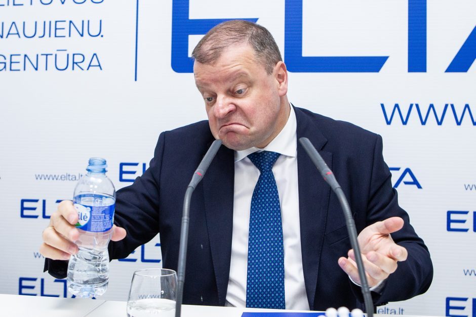 S. Skvernelis apie siūlymą skiepijimą skatinti finansais: 50 eurų nepaslėps žmogaus baimių