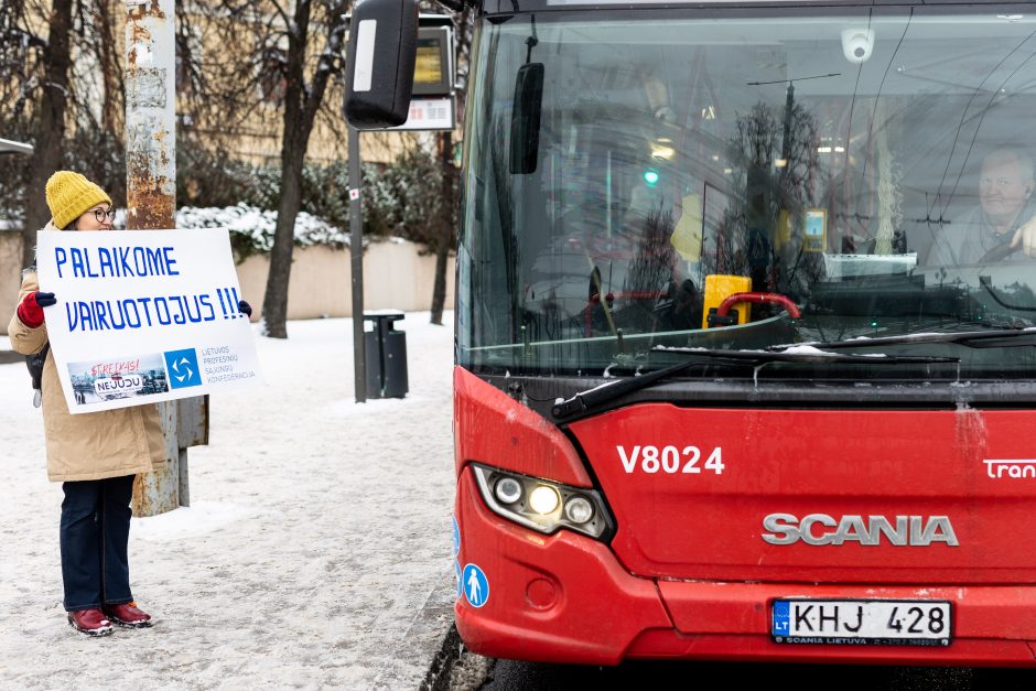 Streikuojančių sostinės vairuotojų profsąjunga į derybas su VVT neatvyko