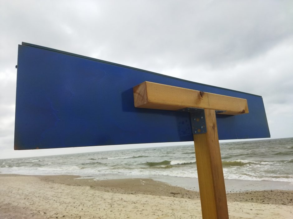 Akibrokštas: Plazės rezervate „įrengtas“ nudistų pliažas