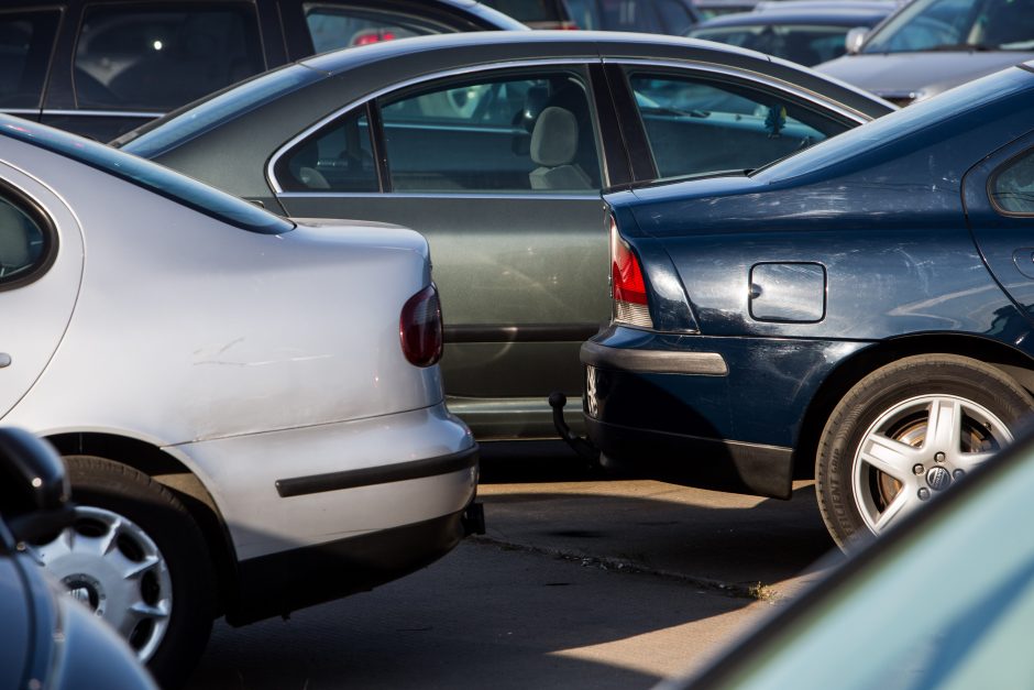 Automobilių prekybininkų pasiutpolkė birželį: padidėjo rinkos aktyvumo indeksas