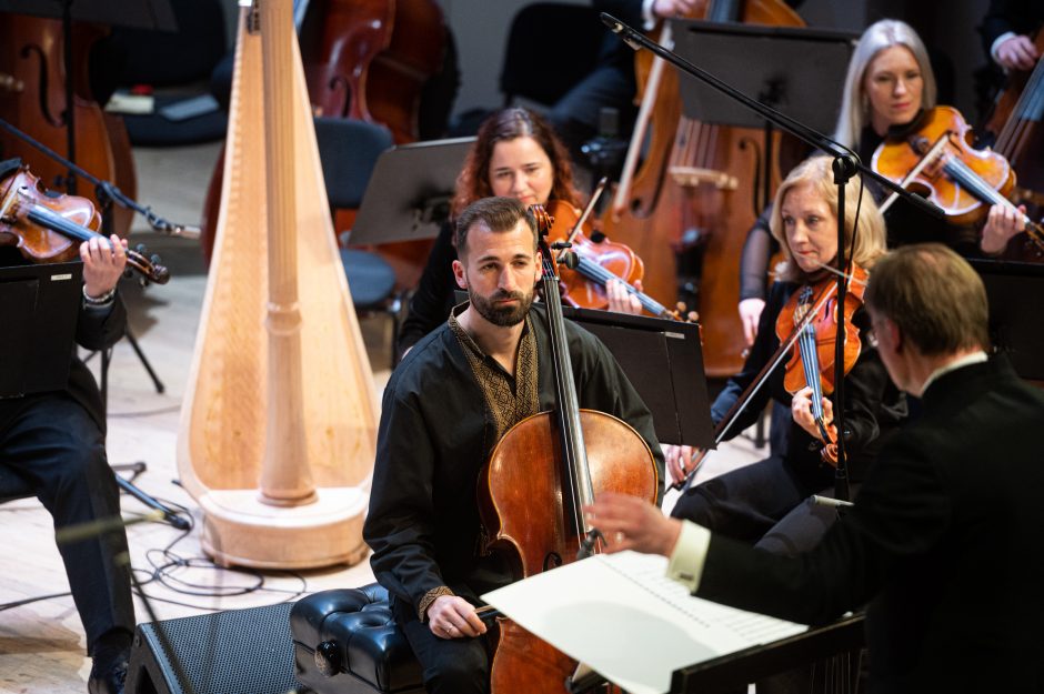 Klaipėdoje iškilmingai uždarytas trečiasis Tarptautinis violončelės festivalis