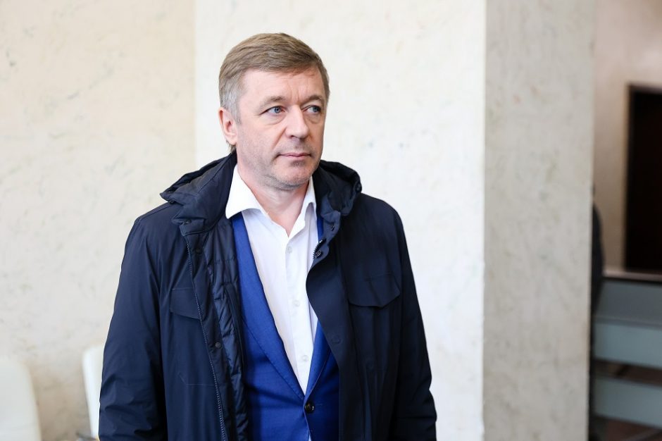 R. Karbauskis: dėl partinių reikalų valdantieji gali apleisti mokesčių pertvarką