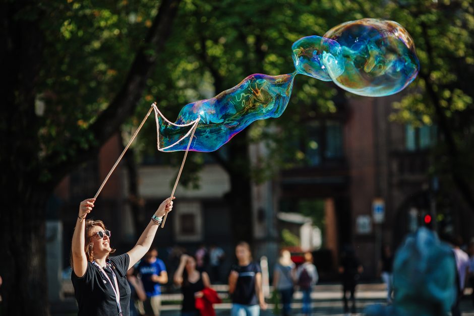 Tarptautinę laimės dieną šiemet kvies paminėti kūrybiškai