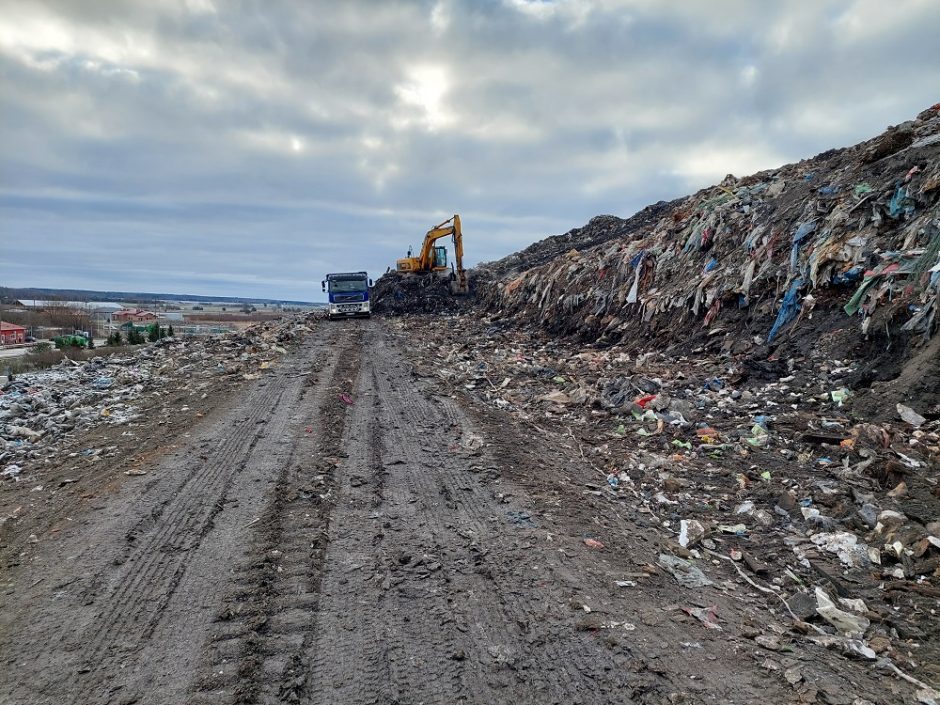 Dumpių sąvartyne – tvarkymo darbai