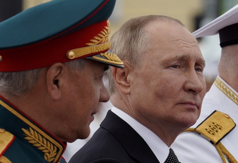 JK: Rusijos vadovybė stumia S. Šoigu į nuošalę