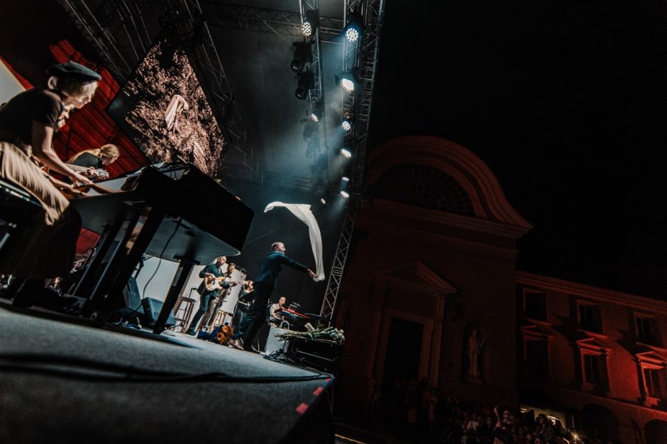 R. Kazlas anšlaginiu pasirodymu uždarė festivalį „Untold City“