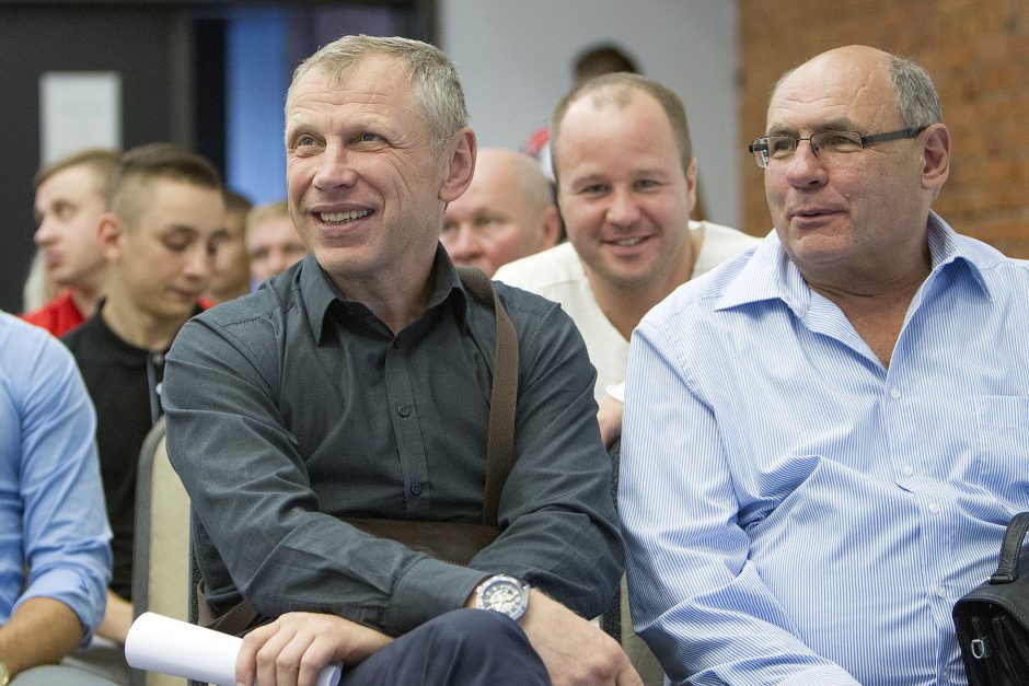 Jėgas suvienyję Lietuvos kovotojai rodys kumščių jėgą