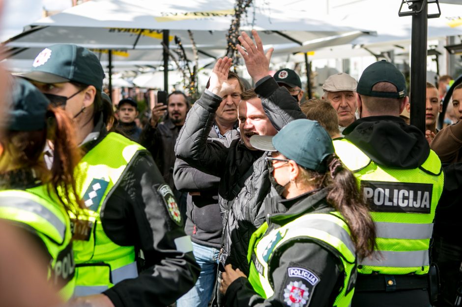 Policija atlieka tyrimus dėl neapykantos prieš „Kaunas Pride“ dalyvius