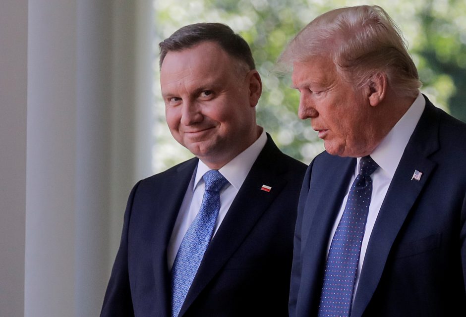 D. Trumpas po susitikimo su A. Duda: JAV perkelia dalį karių iš Vokietijos į Lenkiją