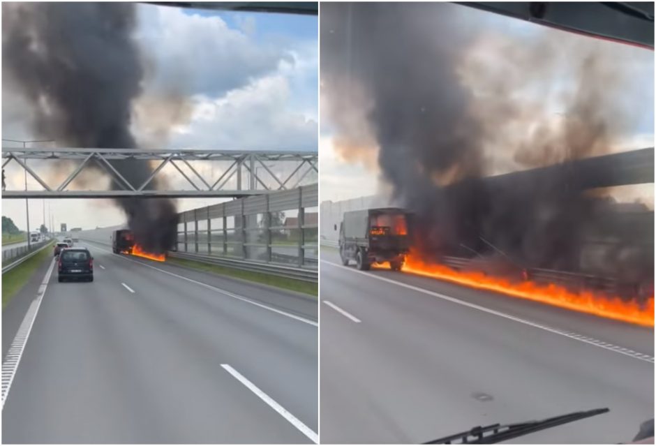 Kelyje Vilnius-Kaunas liepsnojo karinis automobilis