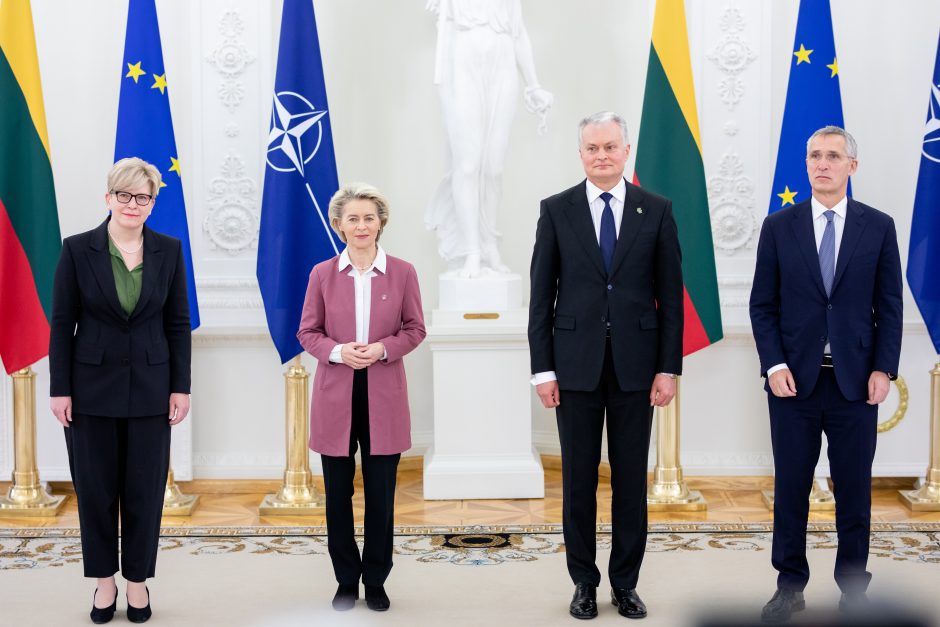 NATO vadovas apie Minsko kurstomą migrantų krizę: ciniška ir nehumaniška