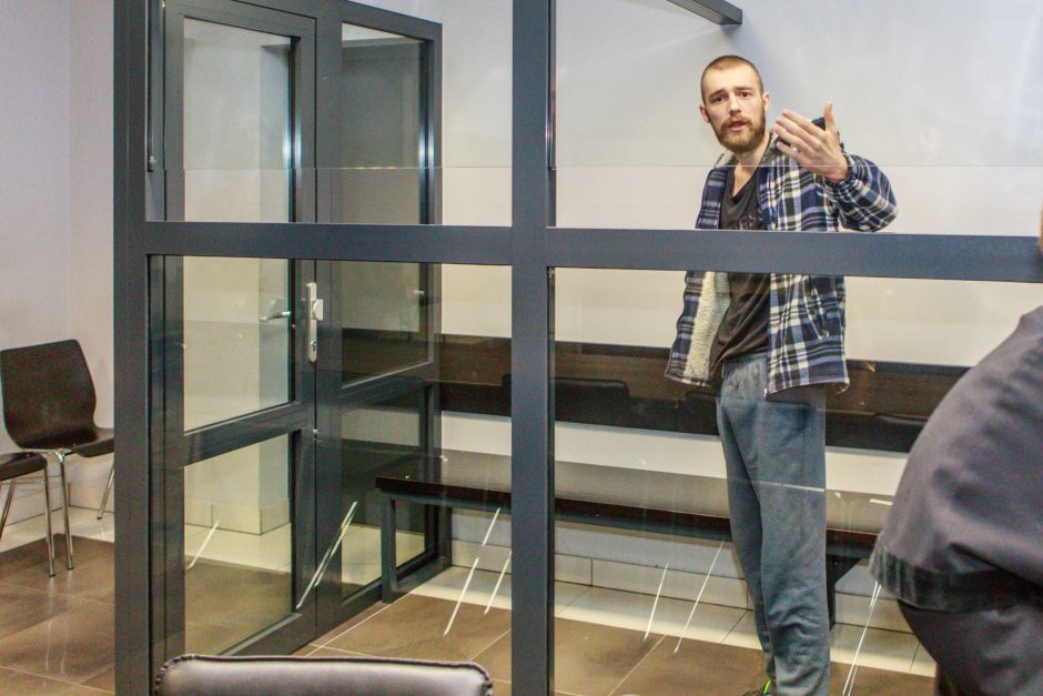Itin žiaurios žmogžudystės byla: kaltinamasis dėjosi suverenu ar nepakaltinamu?
