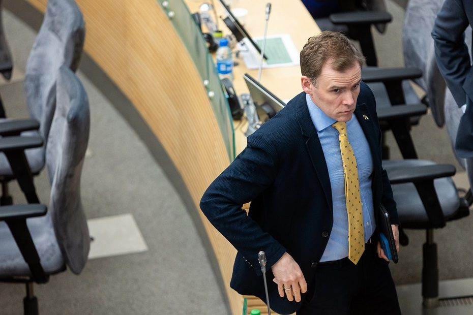 M. Lingė antikonstituciniu vadina siūlymą dalį bankų įnašo skirti būsto paskolų palūkanoms