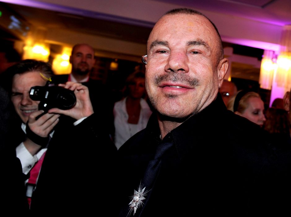 Mirė garsus prancūzų dizaineris Th. Mugler