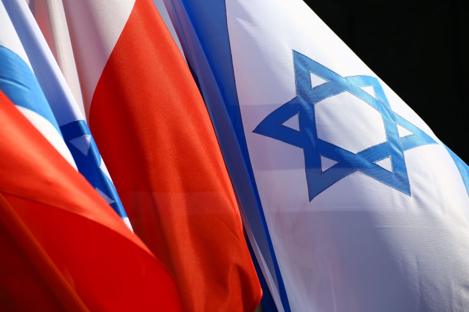 Varšuva reikalauja, kad Izraelis atsiprašytų už „rasistines“ replikas