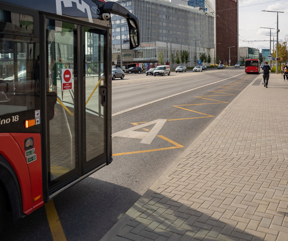 Vilniaus viešajame transporte diegiama nauja sistema: dalį bilietų reiks žymėti keliskart