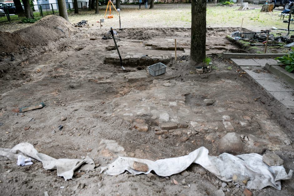 Didžiosios sinagogos komplekso teritoriją Vilniuje vėl tyrinėja archeologai
