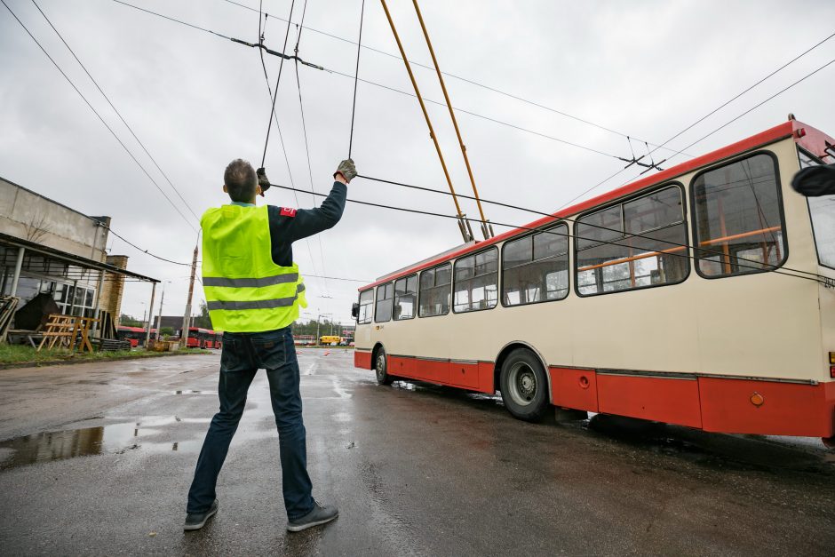 Sostinės viešojo transporto vairuotojai varžėsi meistriškumo varžybose