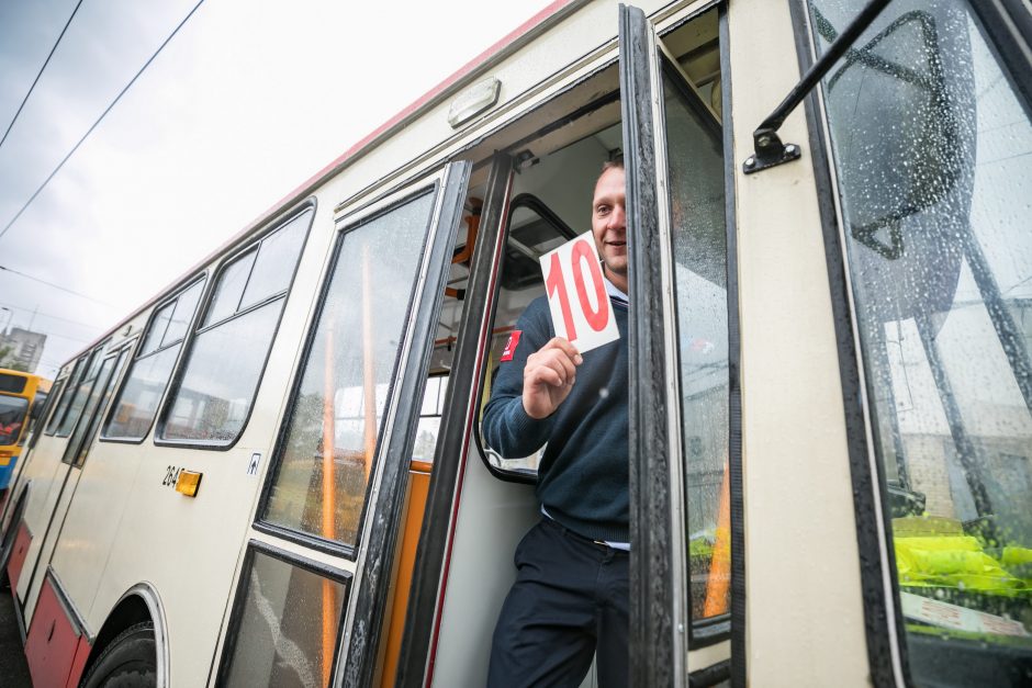 Sostinės viešojo transporto vairuotojai varžėsi meistriškumo varžybose