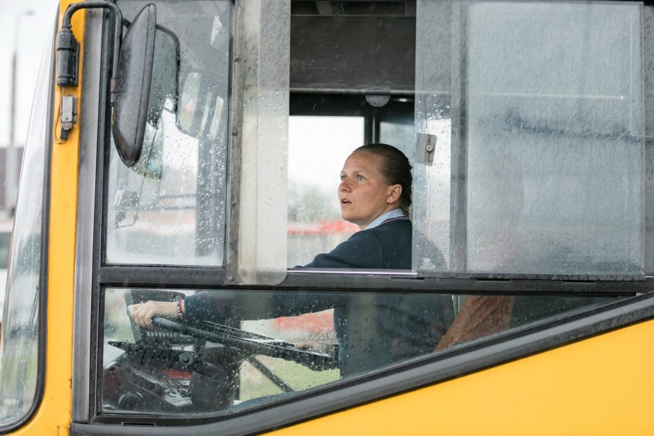 Sostinės viešojo transporto vairuotojai varžėsi meistriškumo varžybose