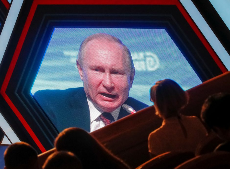 Kremliaus patarėjas: Rusija dešimtmečius išliks „Putino valstybė“