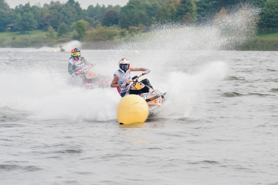 Nuleista 2021-ųjų vandens motociklų sporto sezono uždanga: Baltijos šalių taurė liko Lietuvoje