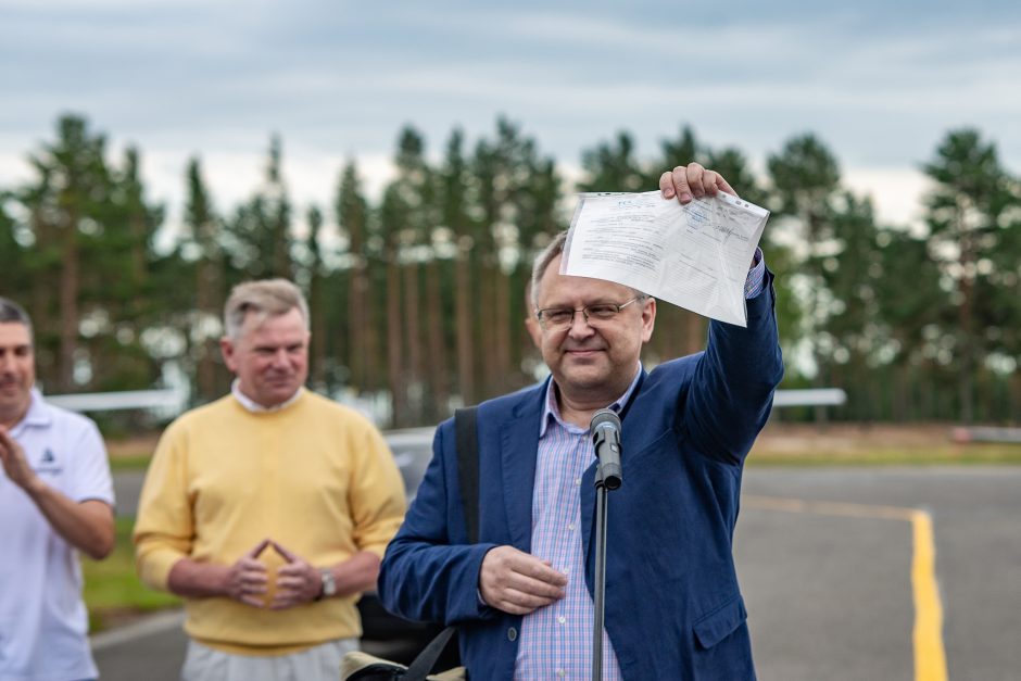 Nidoje – aviacijos šventė: netrūko įspūdingų pasirodymų ir žiūrovų