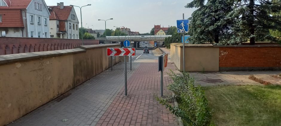 Klaipėdoje suniokoti kelio ženklai: ar nebus nukentėję per Jūros šventę?