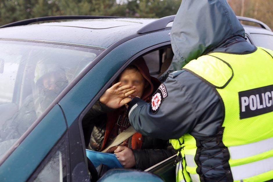 Kauno gatvėse ir toliau laksto girti vairuotojai: per dieną sučiupti net septyni