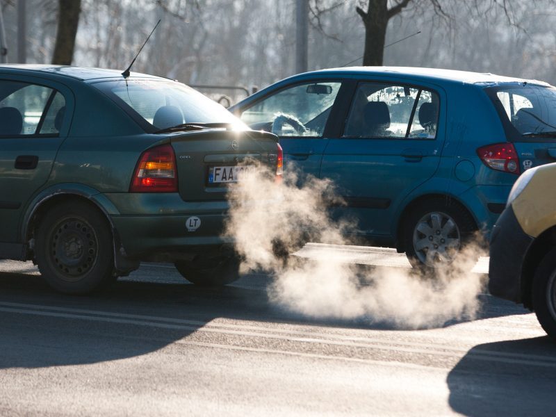 Pridavus seną automobilį bus galima prašyti kompensacijos įsigyti dviratį, paspirtuką