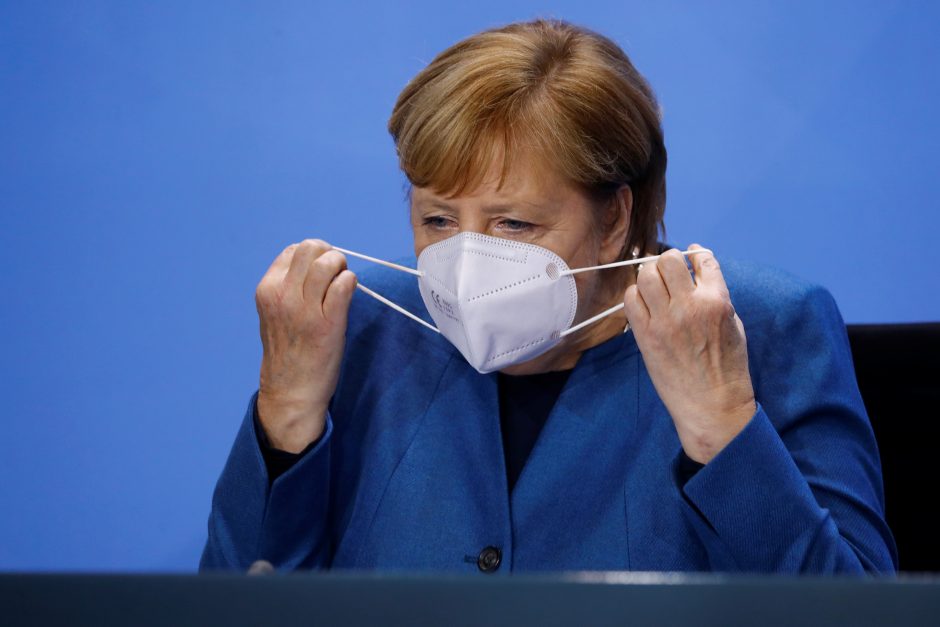 Sparčiai plintant koronavirusui Vokietijoje įvedami nauji suvaržymai