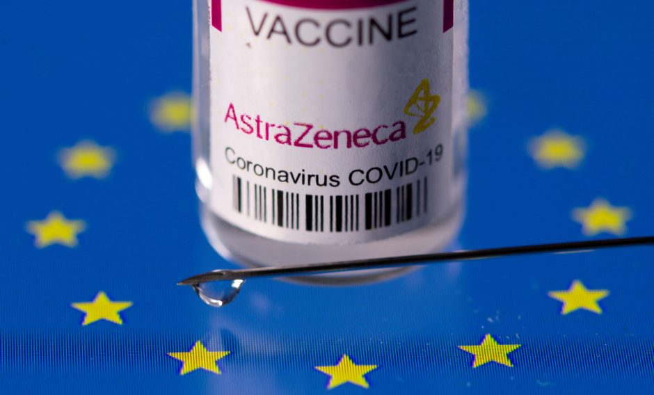 Europos Komisija ruošiasi imtis teisinių žingsnių prieš „AstraZeneca“ koncerną