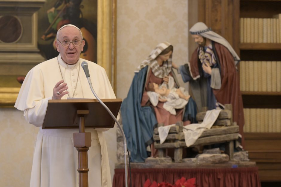 Popiežius pirmą kartą pasirodė viešai po ištikusio išialgijos priepuolio
