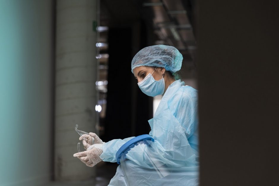 Estijoje nustatyti 429 nauji COVID-19 atvejai, mirė penki pacientai