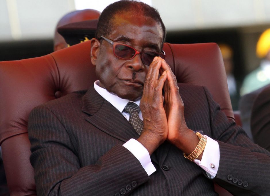 Atskleidė, nuo ko mirė ilgametis Zimbabvės lyderis