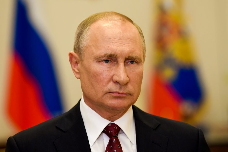 V. Putinas: antradienį baigiamas dėl koronaviruso paskelbtas „nedarbo laikotarpis“