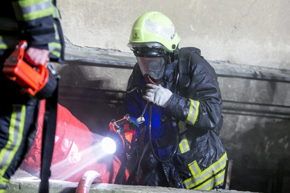 Gaisras Radviliškio rajone nusinešė žmogaus gyvybę